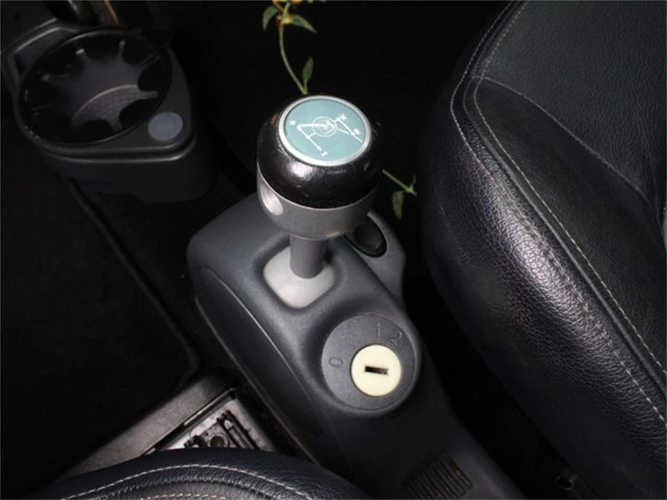 2001 Smart Fortwo 1st Gen - Image 14 of 31