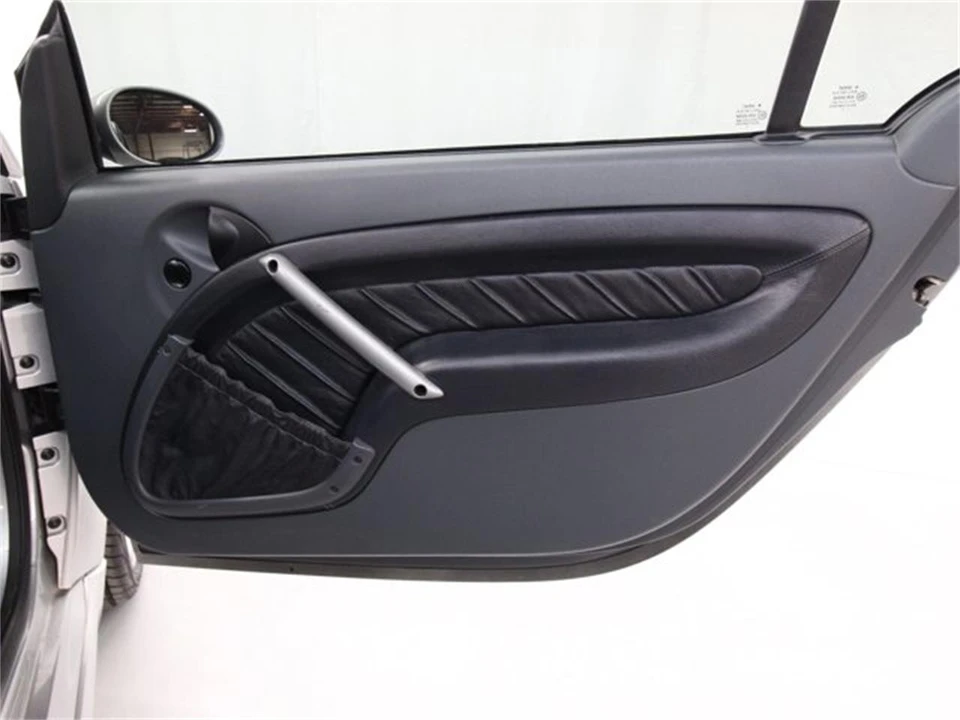 2001 Smart Fortwo 1st Gen - Image 21 of 31