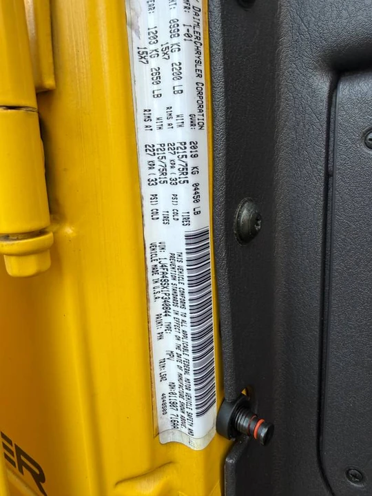 2001 Jeep TJ Wrangler - Image 22 of 23