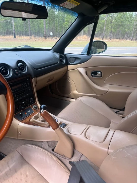 2001 Mazda NB MX-5 Miata - Image 6 of 7