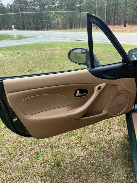 2001 Mazda NB MX-5 Miata - Image 7 of 7
