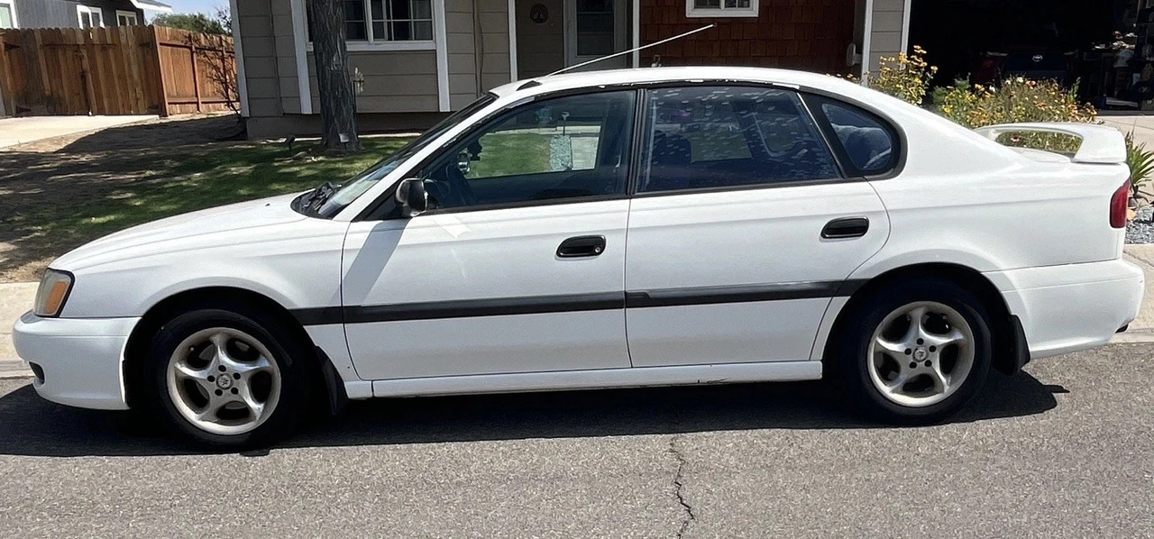 2001 Subaru Legacy 3rd Gen - Image 2 of 13