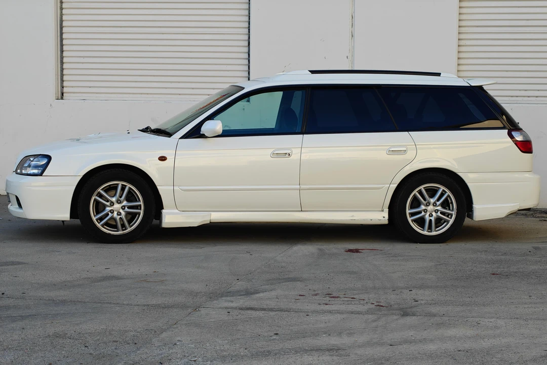 2001 Subaru Legacy 3rd Gen - Image 3 of 31