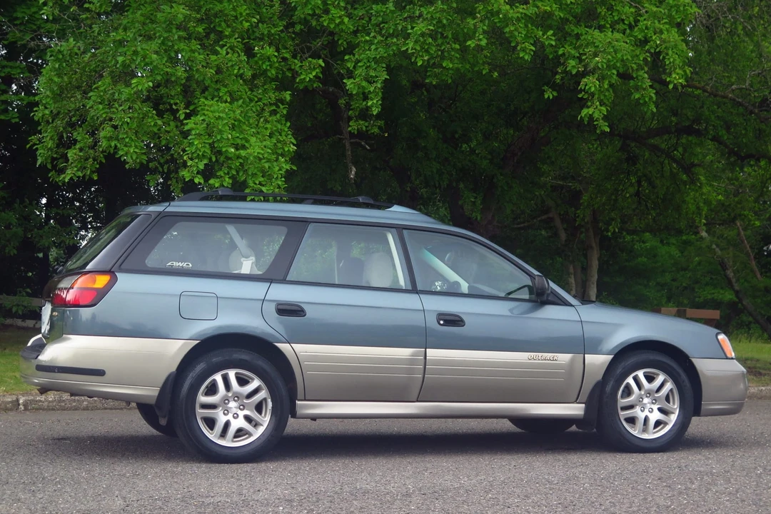 2001 Subaru Outback 2nd Gen - Image 11 of 31