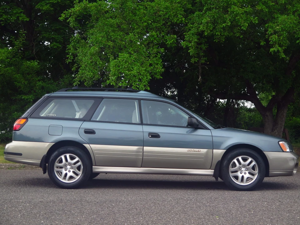 2001 Subaru Outback 2nd Gen - Image 12 of 31