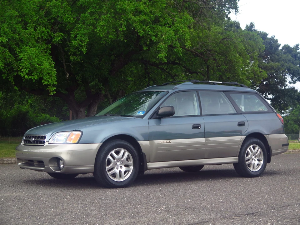 2001 Subaru Outback 2nd Gen - Image 2 of 31