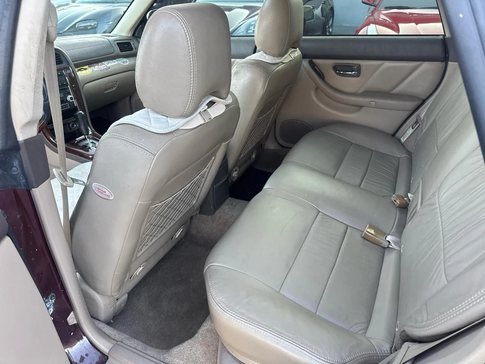 2001 Subaru Outback 2nd Gen - Image 9 of 10