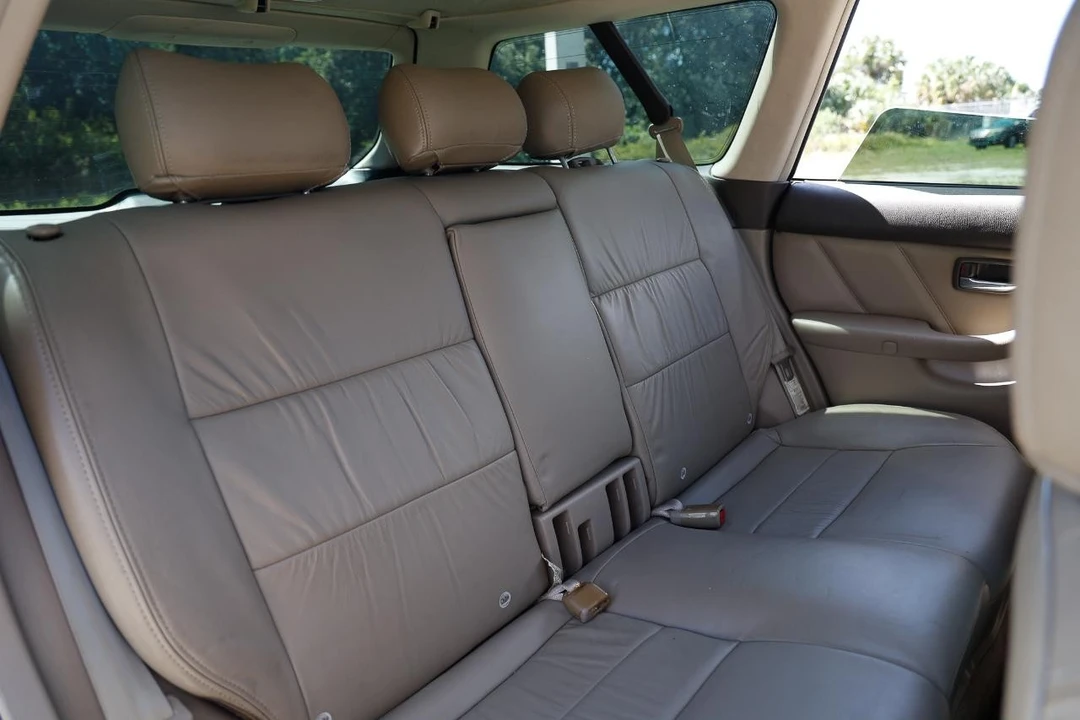 2001 Subaru Outback 2nd Gen - Image 14 of 21