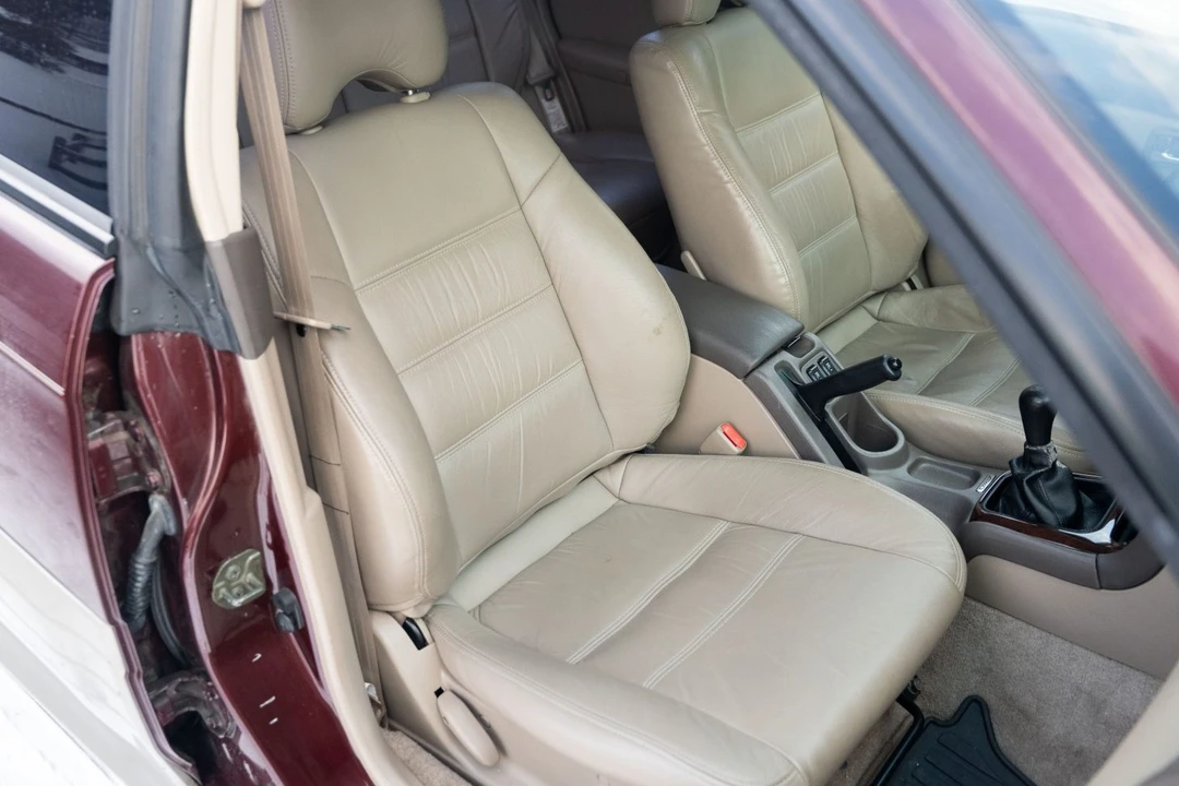 2001 Subaru Outback 2nd Gen - Image 4 of 7