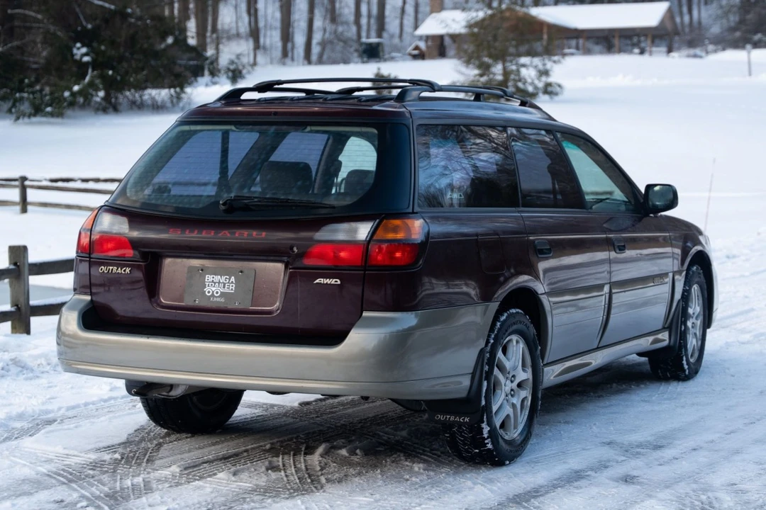 2001 Subaru Outback 2nd Gen - Image 2 of 7