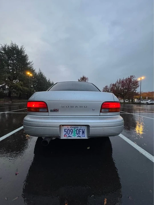 2001 Subaru Impreza 2nd Gen - Image 3 of 10