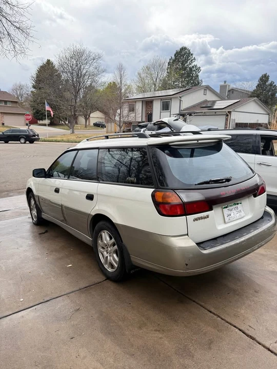 2001 Subaru Outback 2nd Gen - Image 3 of 10