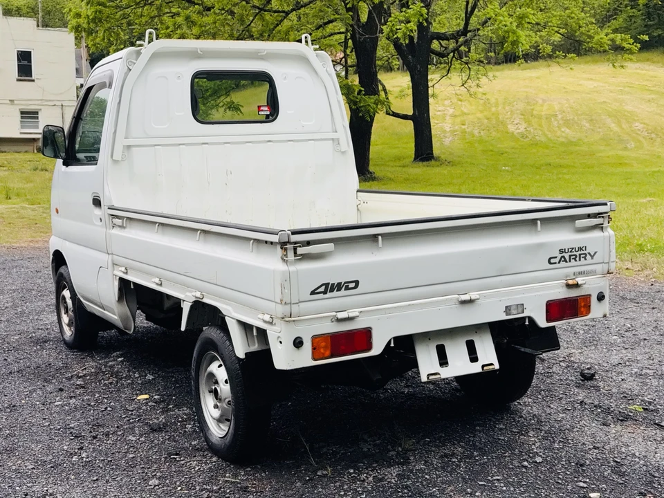 2001 Suzuki - Image 16 of 31