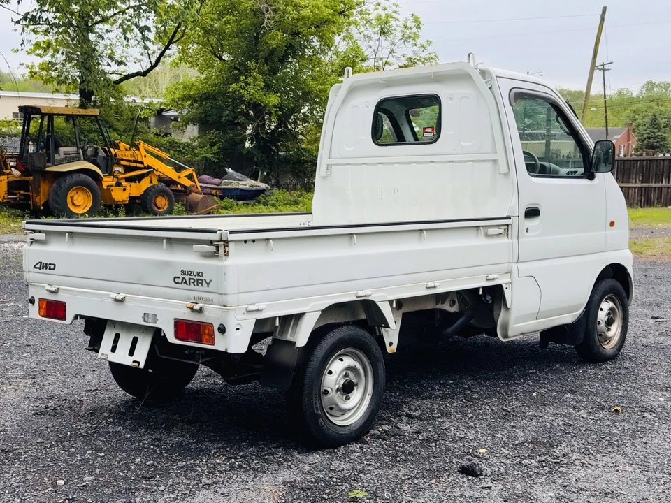 2001 Suzuki - Image 22 of 31