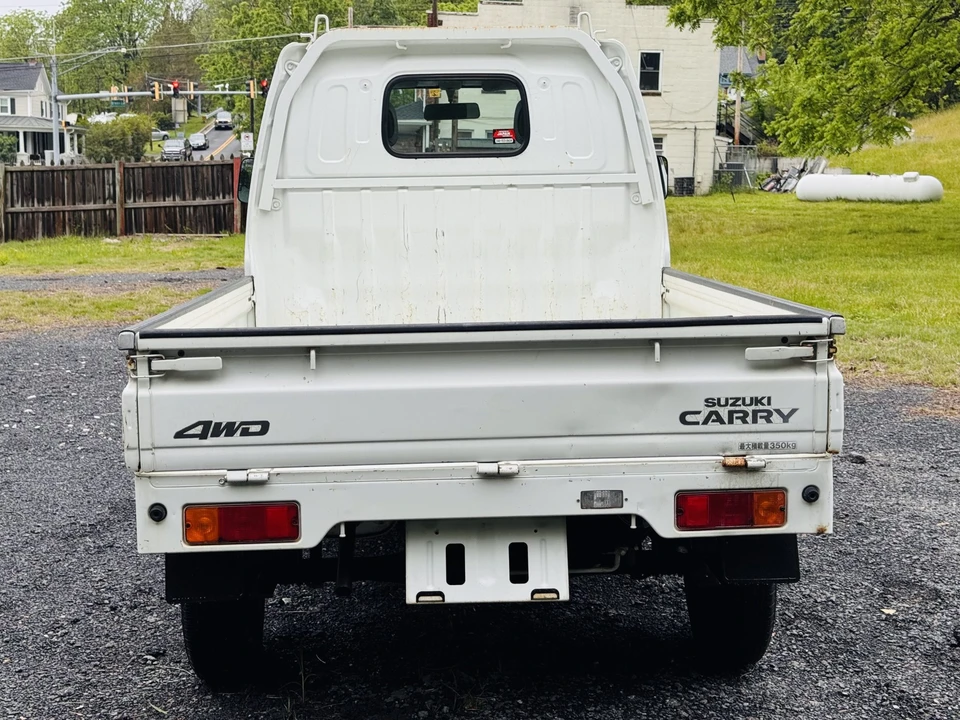 2001 Suzuki - Image 18 of 31