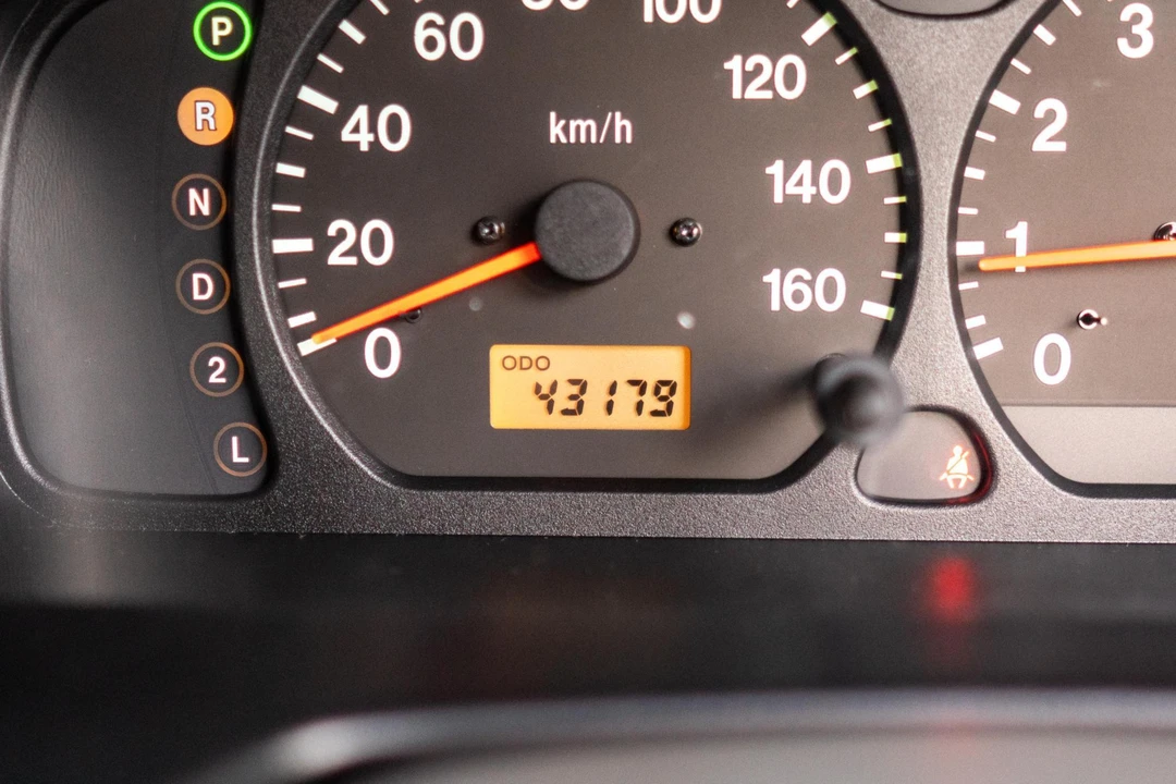 2001 Suzuki Jimny 3rd Gen - Image 29 of 31