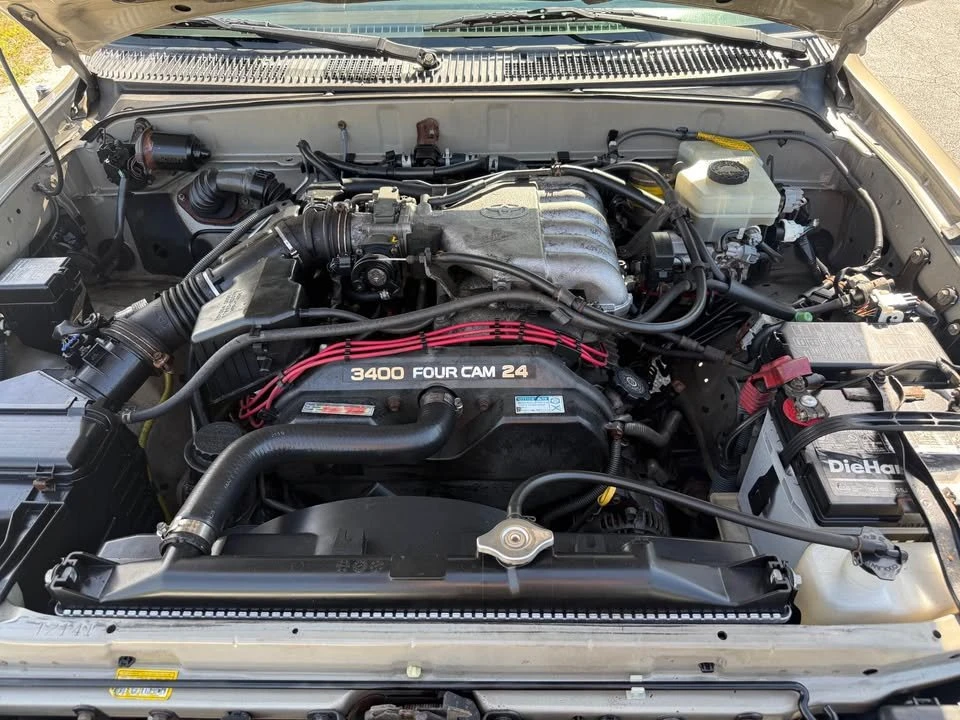 2001 Toyota 4Runner 3rd Gen - Image 8 of 16