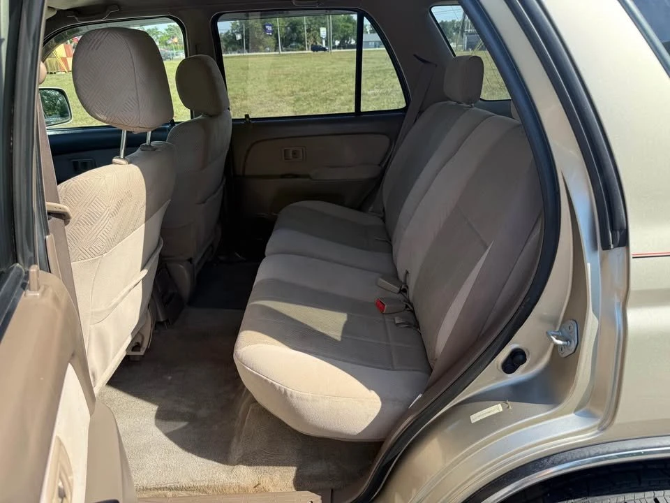2001 Toyota 4Runner 3rd Gen - Image 14 of 16