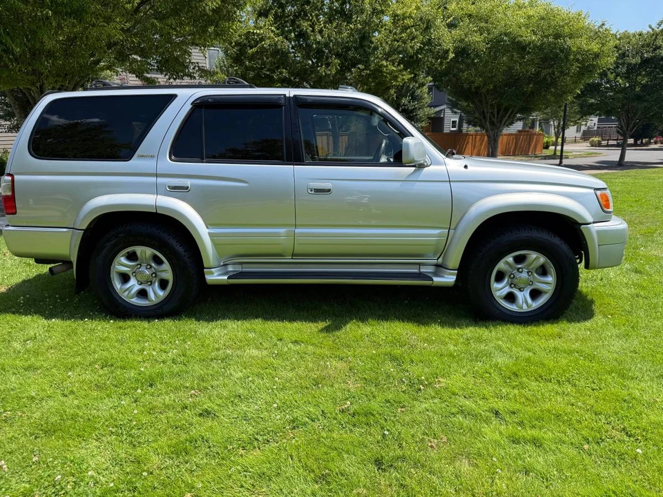 2001 Toyota 4Runner 3rd Gen - Image 9 of 24