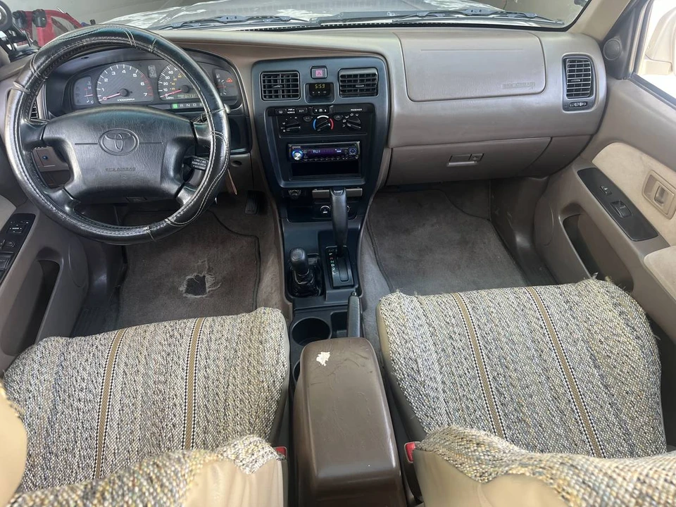 2001 Toyota 4Runner 3rd Gen - Image 11 of 21