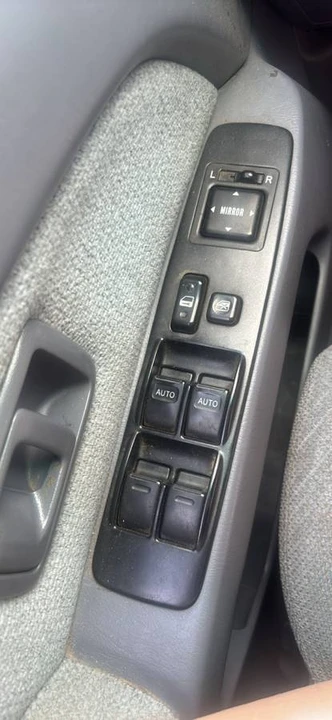 2001 Toyota 4Runner 3rd Gen - Image 14 of 16