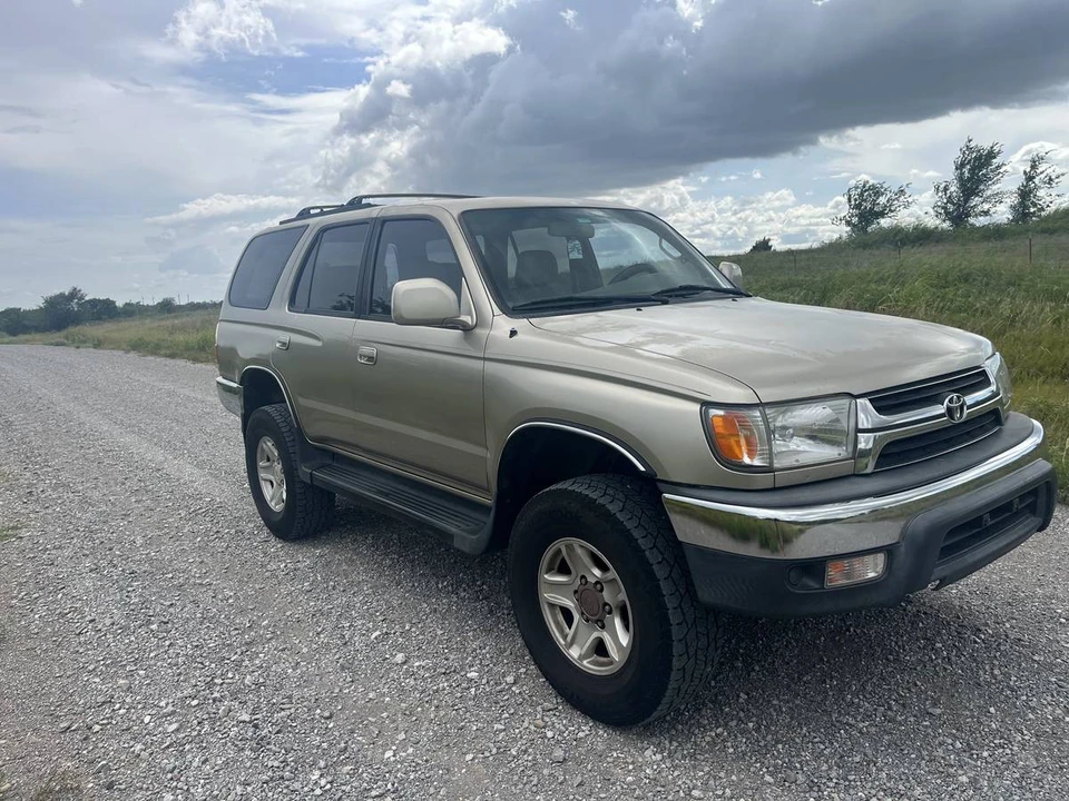 2001 Toyota 4Runner 3rd Gen - Image 4 of 21