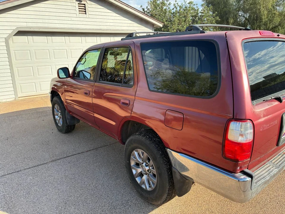 2001 Toyota 4Runner 3rd Gen - Image 9 of 17