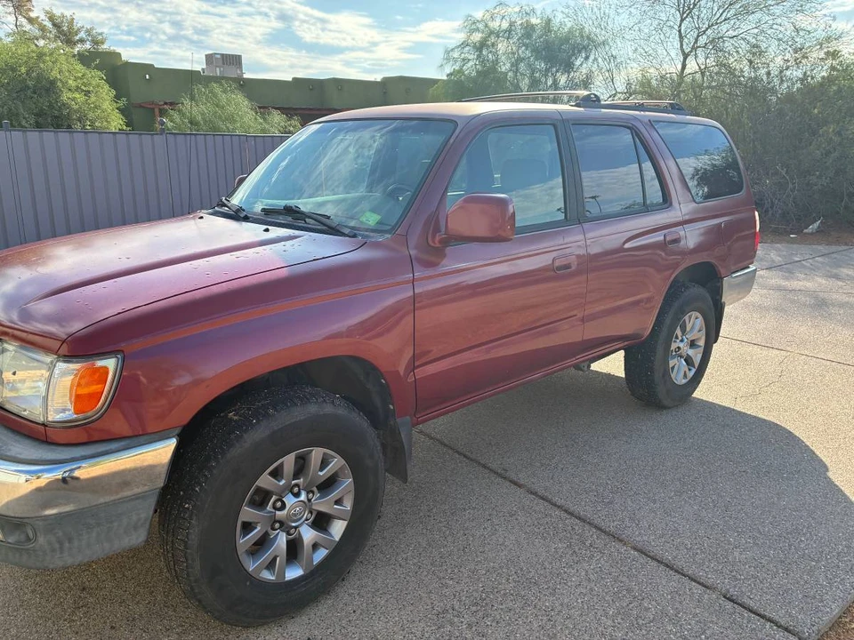 2001 Toyota 4Runner 3rd Gen - Image 10 of 17