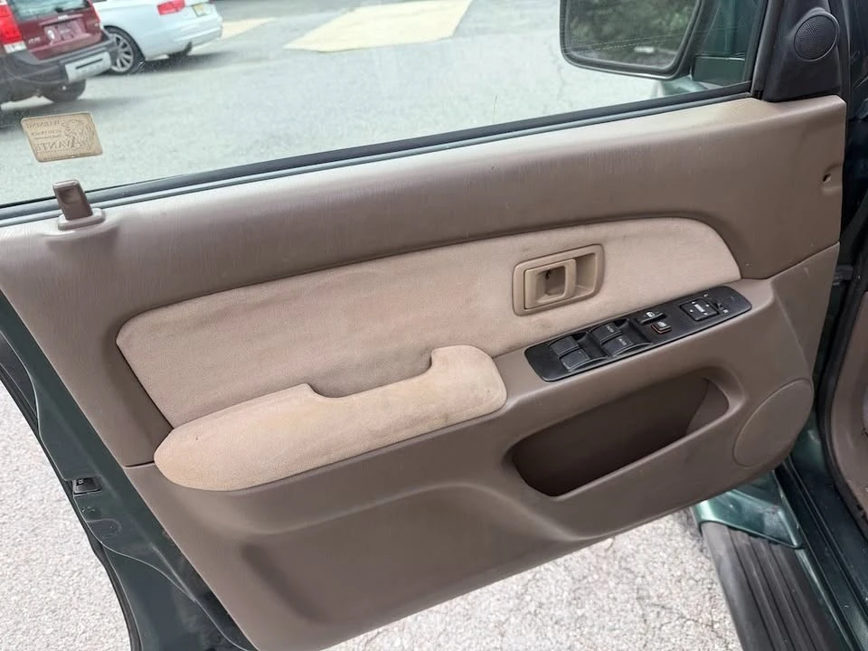 2001 Toyota 4Runner 3rd Gen - Image 10 of 20