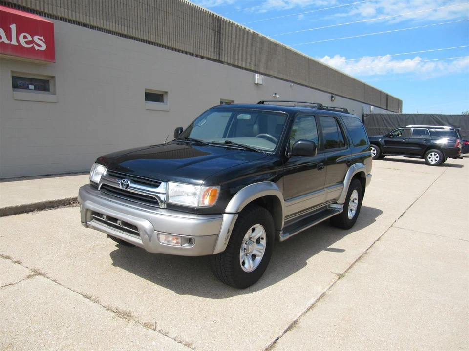 2001 Toyota 4Runner 3rd Gen - Image 2 of 26