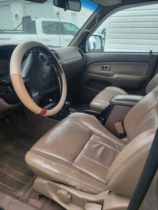 2001 Toyota 4Runner 3rd Gen - Image 2 of 10