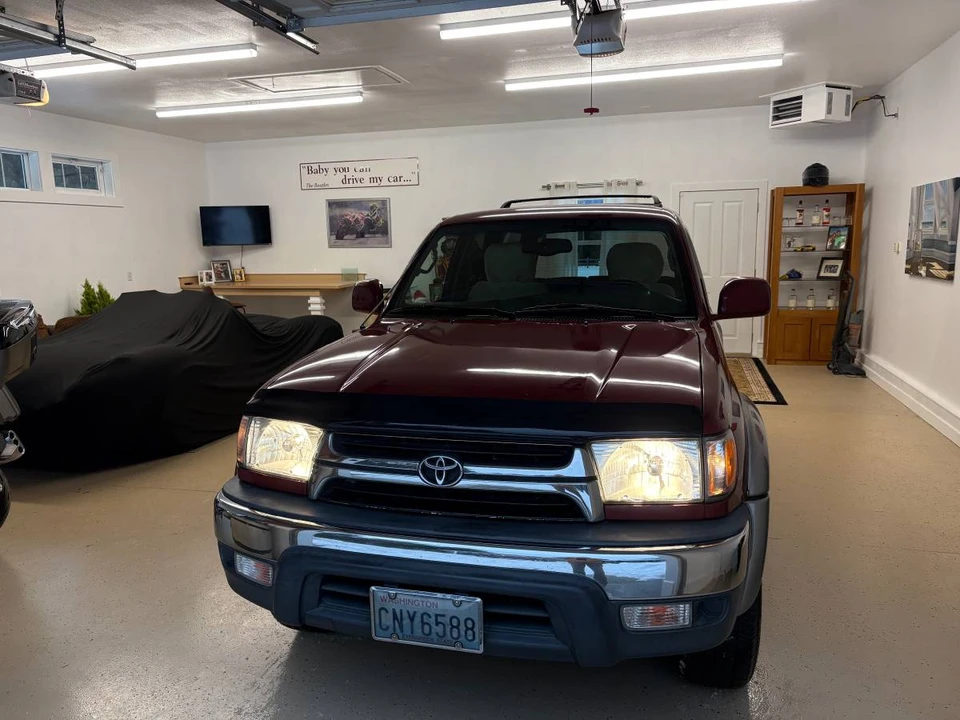 2001 Toyota 4Runner 3rd Gen - Image 2 of 12