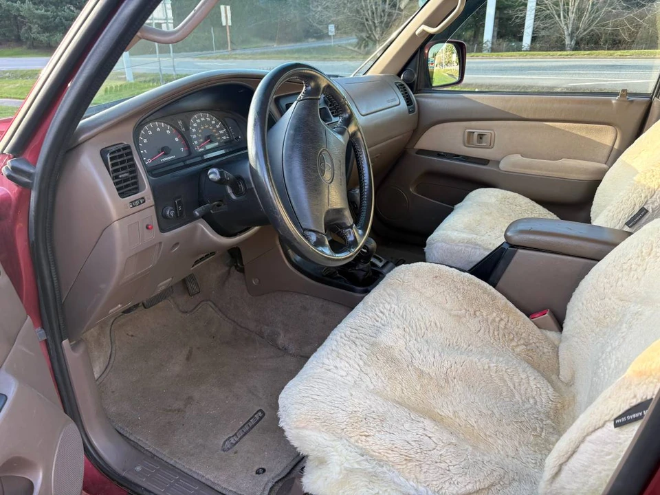 2001 Toyota 4Runner 3rd Gen - Image 9 of 12