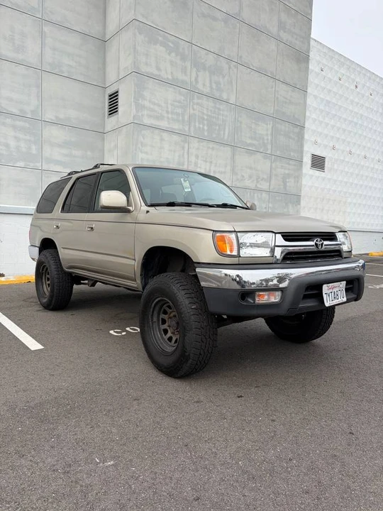 2001 Toyota 4Runner 3rd Gen - Image 7 of 16