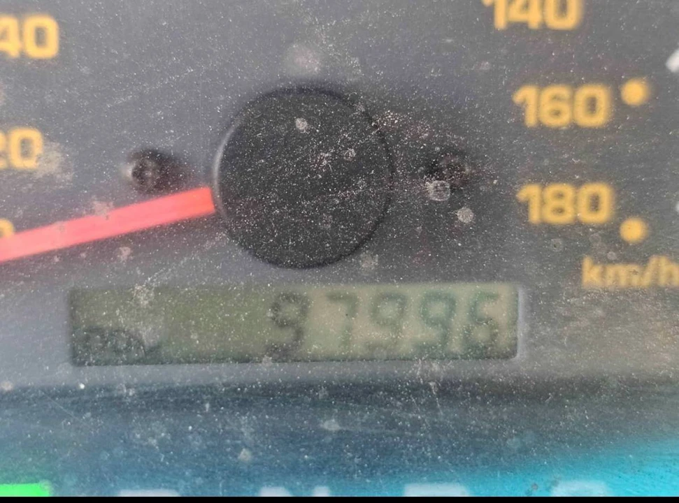 2001 Toyota 4Runner 3rd Gen - Image 5 of 9