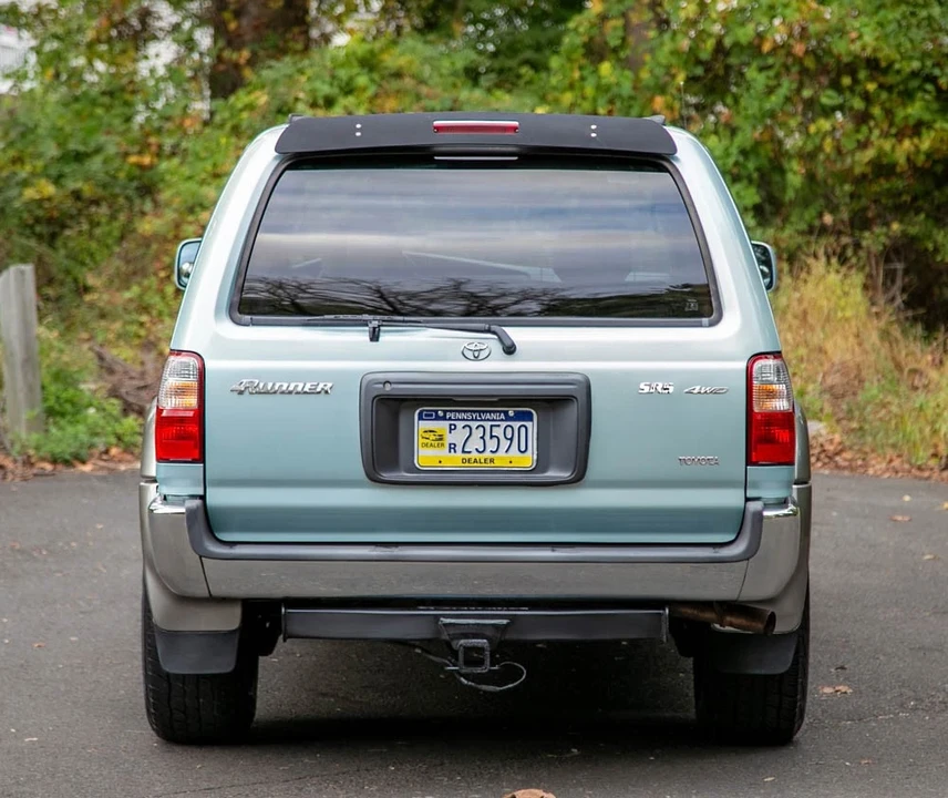 2001 Toyota 4Runner 3rd Gen - Image 6 of 19
