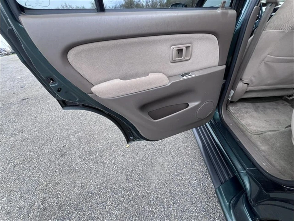 2001 Toyota 4Runner 3rd Gen - Image 20 of 31