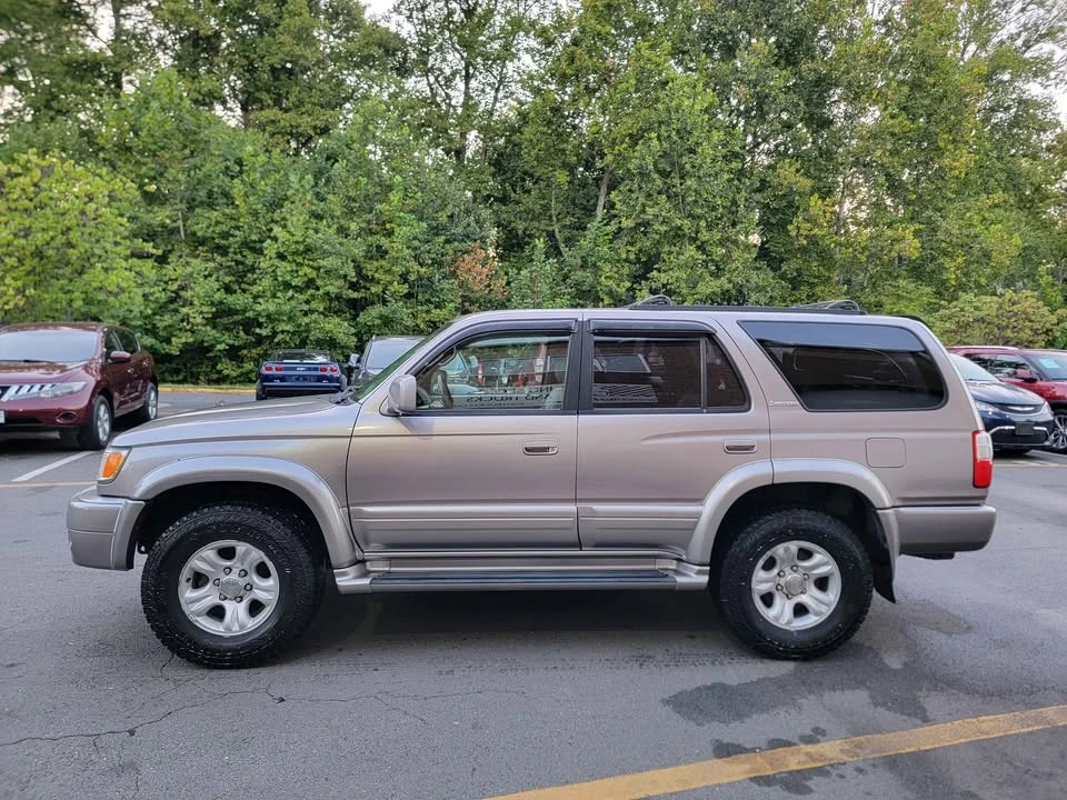2001 Toyota 4Runner 3rd Gen - Image 4 of 20