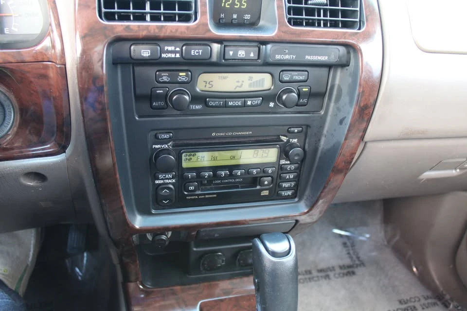 2001 Toyota 4Runner 3rd Gen - Image 18 of 20