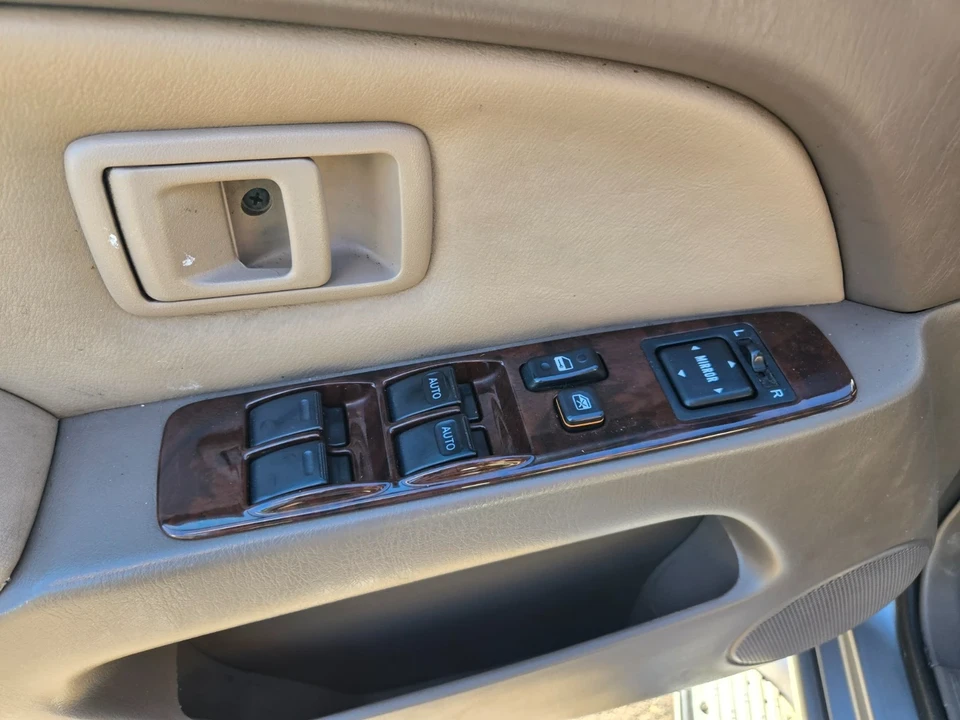 2001 Toyota 4Runner 3rd Gen - Image 14 of 21