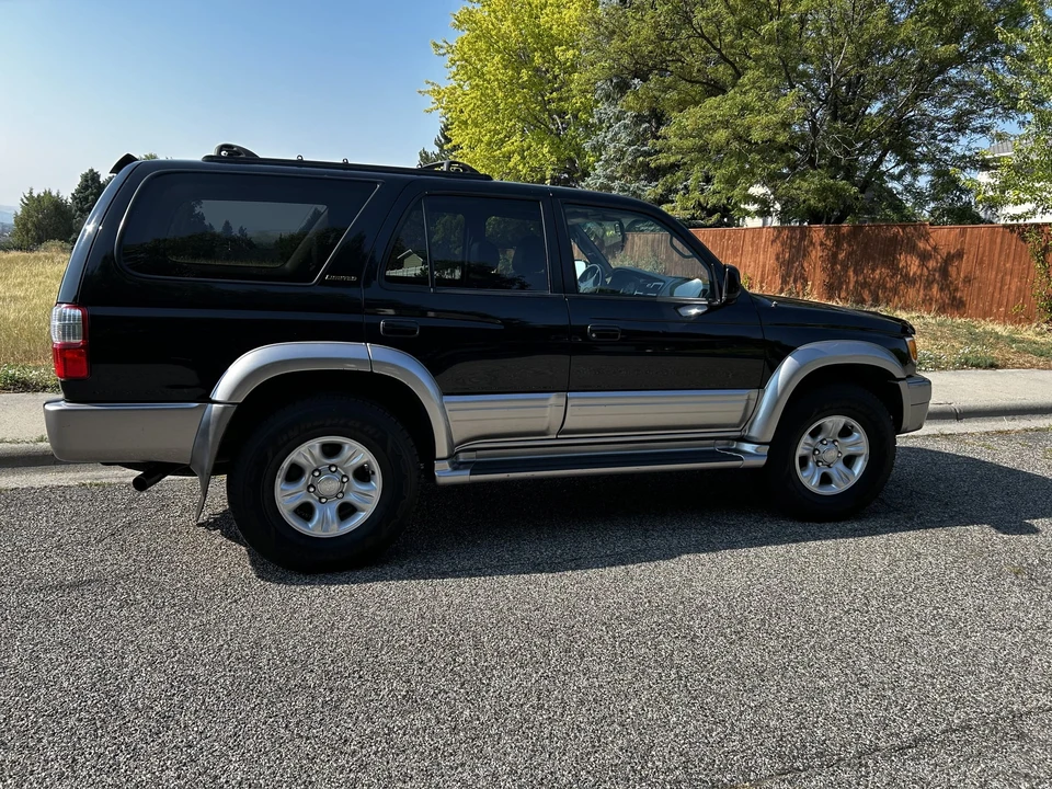 2001 Toyota 4Runner 3rd Gen - Image 13 of 31