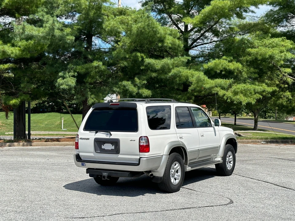 2001 Toyota 4Runner 3rd Gen - Image 14 of 31