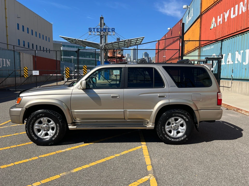 2001 Toyota 4Runner 3rd Gen - Image 11 of 31