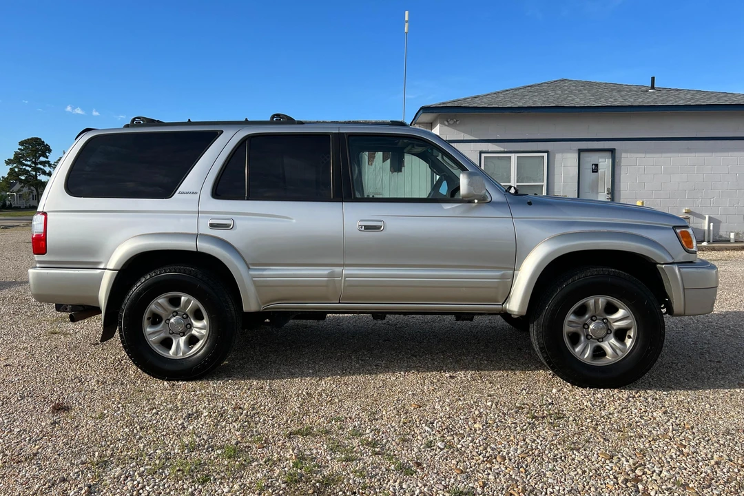 2001 Toyota 4Runner 3rd Gen - Image 3 of 31