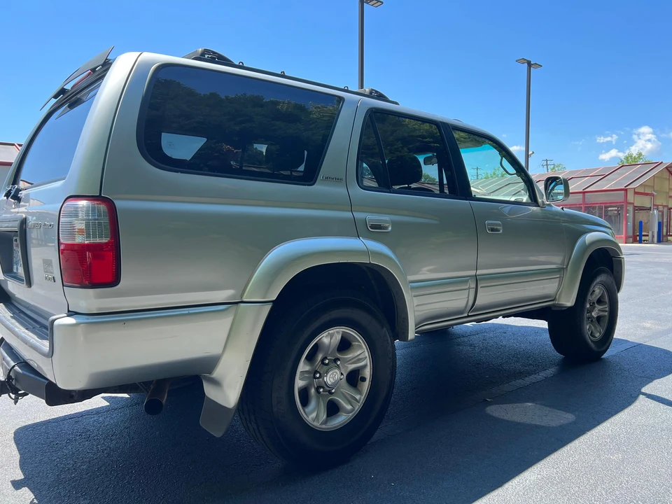 2001 Toyota 4Runner 3rd Gen - Image 7 of 31