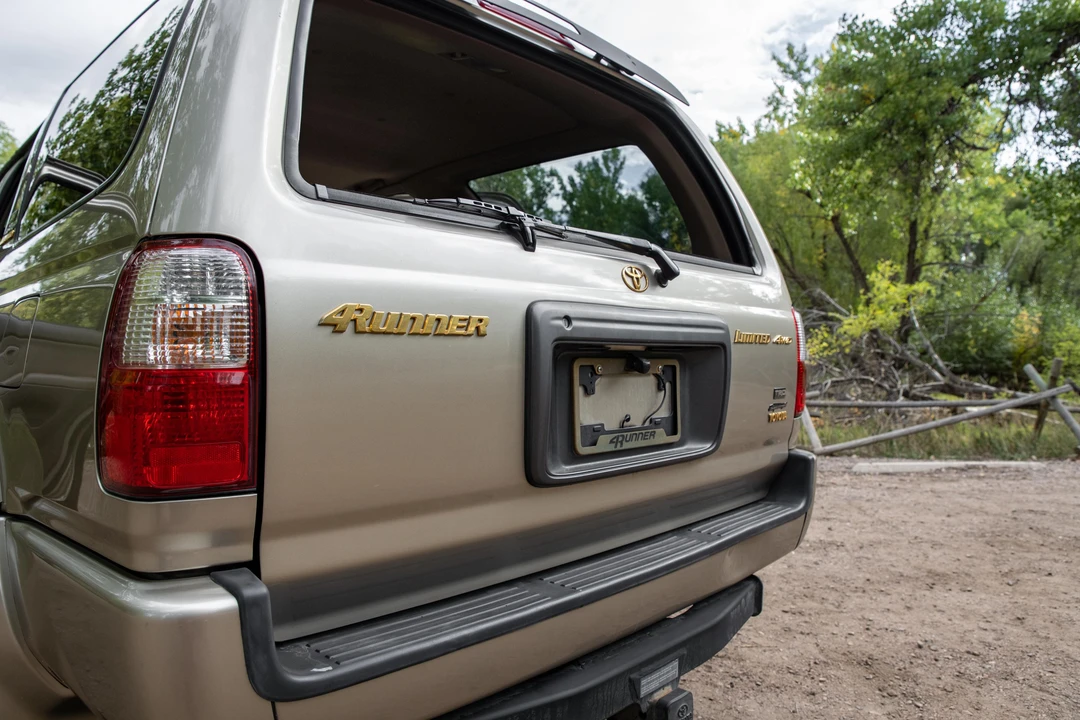 2001 Toyota 4Runner 3rd Gen - Image 14 of 31