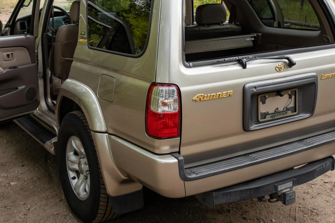 2001 Toyota 4Runner 3rd Gen - Image 13 of 31