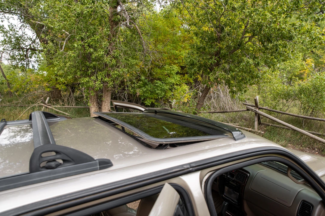 2001 Toyota 4Runner 3rd Gen - Image 19 of 31
