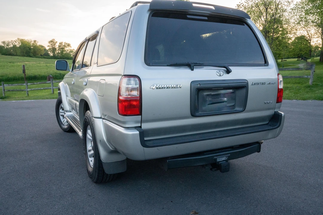 2001 Toyota 4Runner 3rd Gen - Image 16 of 31