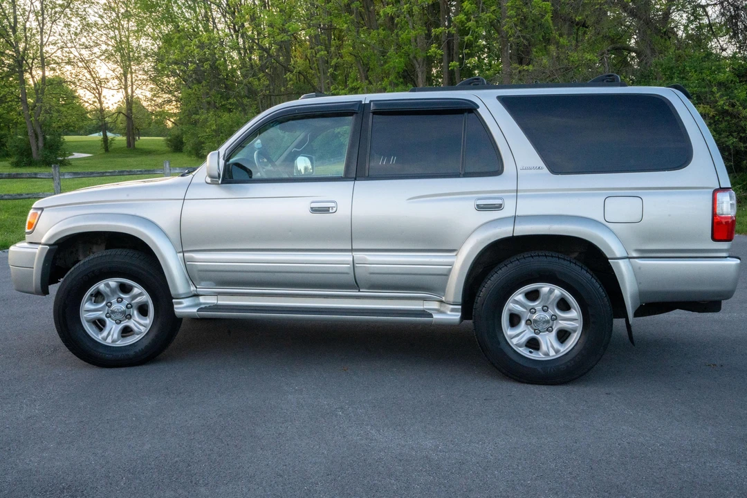 2001 Toyota 4Runner 3rd Gen - Image 3 of 31
